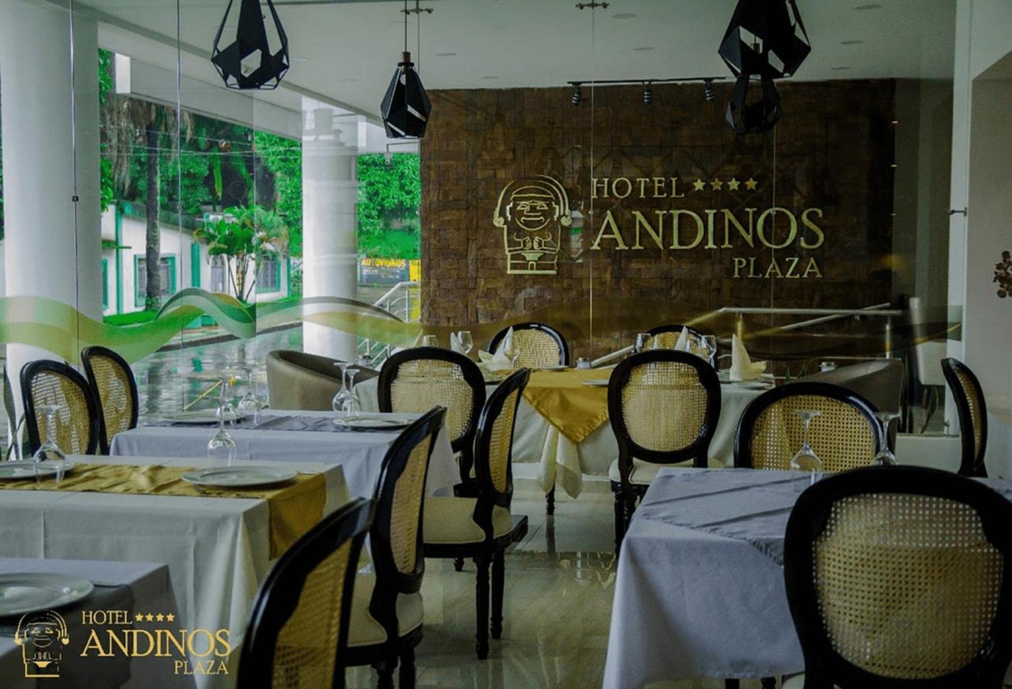 Hotel Andinos Plaza Florencia ภายนอก รูปภาพ