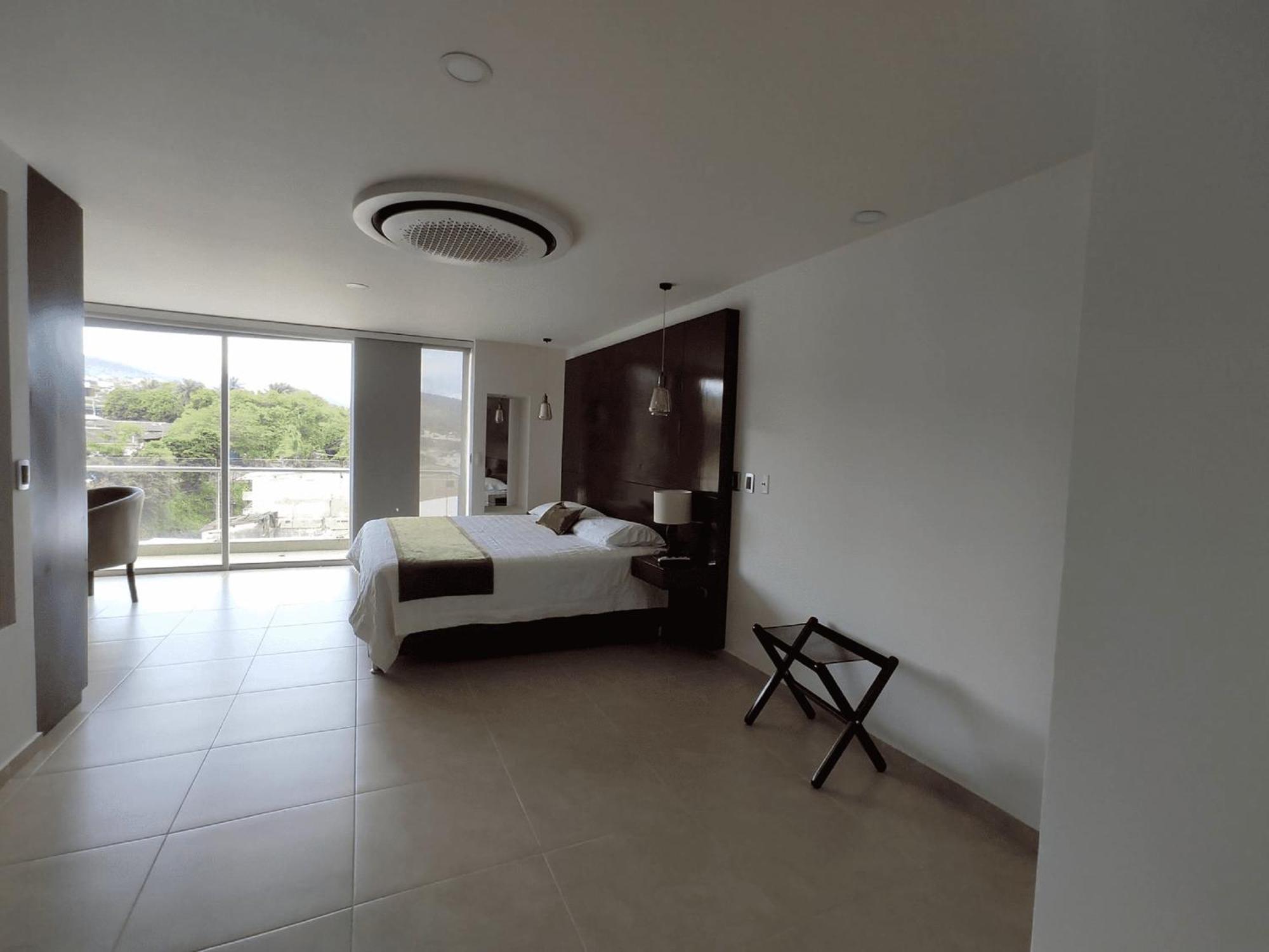 Hotel Andinos Plaza Florencia ภายนอก รูปภาพ